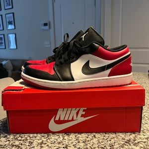 Air Jordan 1 Low Bred Toe